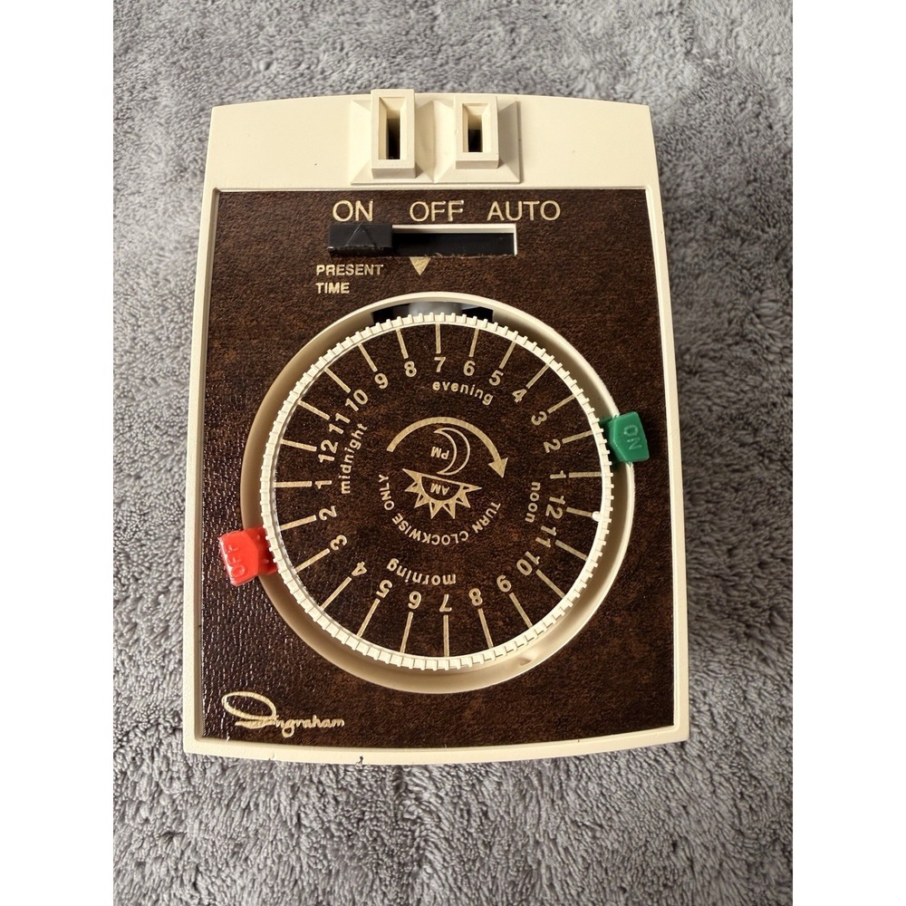 Vintage Ingraham (12-010 E) Heavy Duty 24 Hour Plug In Appliance Timer